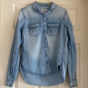 Abercrombie & Fitch Light Blue Button Down Shirt